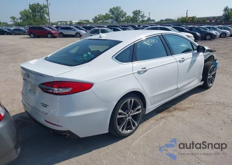 2019 Ford Fusion Titanium из США, поврежденный, VIN 3FA6P0D9XKR104714